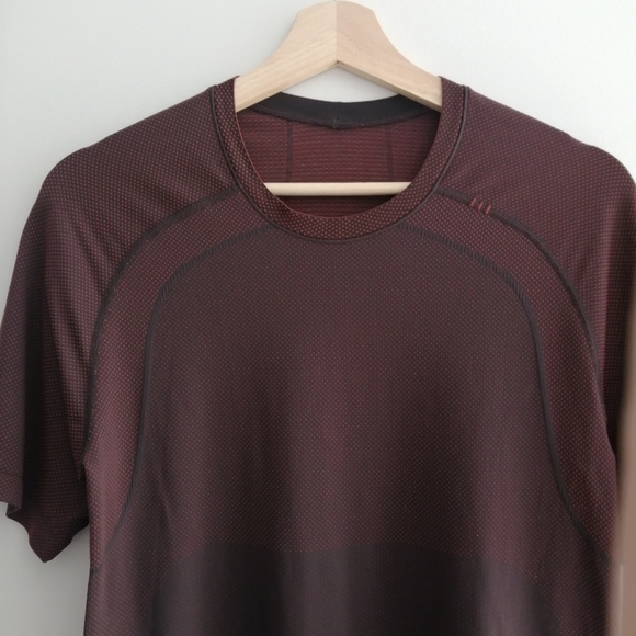 Lululemon Men's Metal Vent Tech Short Sleeve 2.0 in Magma Sequoia Ombre Small - Picture 5 of 16